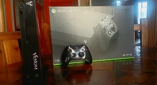 Xbox one x 1 Terebite and remote controller