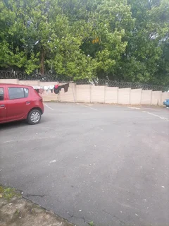 2 bedroom flat 4 rent in escombe queensburgh