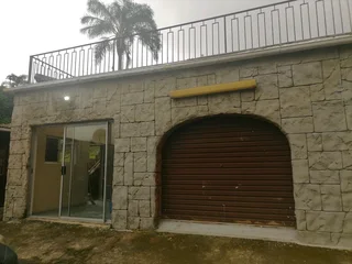 2 bedroom flat 4 rent in escombe queensburgh