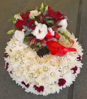 Florist in Cape Town - Daily fresh flower deliveries to all suburbs, flower relay service world wide