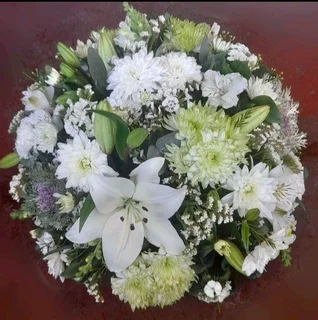 Florist in Cape Town - Daily fresh flower deliveries to all suburbs, flower relay service world wide