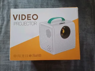 Video Mini Projector 17&#34; - 80&#34; Screen Bargain