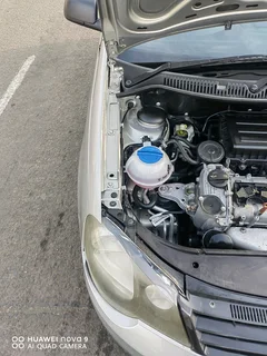 2013 VW POLO VIVO 1.4i FOR SALE 1 OWNER FSH