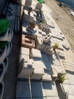 New  Precast fencing atR70