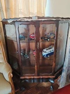 Furniture display cabinet