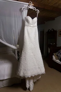For Sale: Oleg Cassini Designer Wedding Dress
