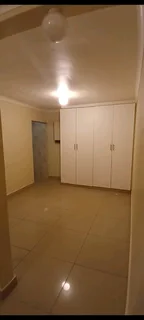 Outbuilding to let Phoenix u11