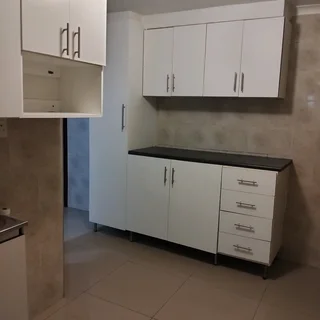 Outbuilding to let Phoenix u11