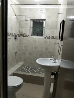 Outbuilding to let Phoenix u11