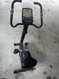 Everlast (Ryder) Cycling Machine. R2500 Negotiable.
