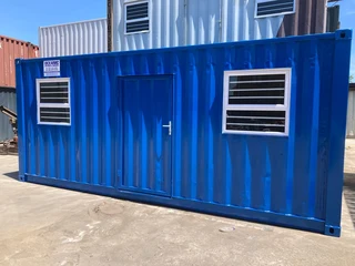 SHIPPING CONTAINERS AND PARKHOMES FOR SALE