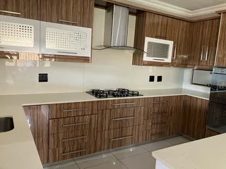Quartz tops and splash back for sale only