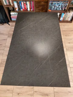 4 - 6 seater dining table.