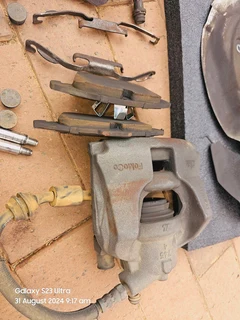 Complete brake set for Range Rover EvoqueSi4. R5500.00