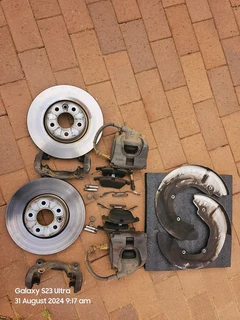 Complete brake set for Range Rover EvoqueSi4. R5500.00