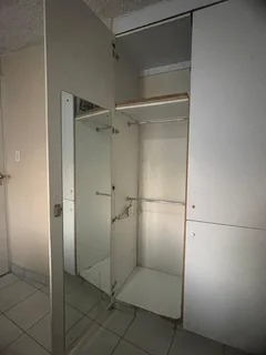 Available Room @Ashley Pinetown