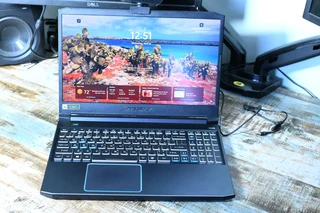 Acer Predator Helios 300 Gaming Laptop