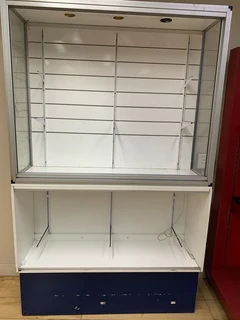 Shop display counter