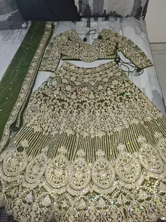 Exclusive Bridal Lengha