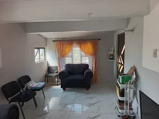 Merewent,Austerville free standing 3 bedroom home in Cycas with or without flatlet (please read ad )