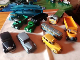 DINKY TOYS   LAST OF COLLECTION    ON OFFER
