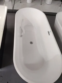 Modern Free Standing bath