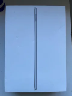 iPad 9th Gen (64GB) bundle