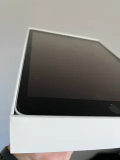 iPad 9th Gen (64GB) bundle