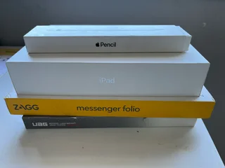 iPad 9th Gen (64GB) bundle