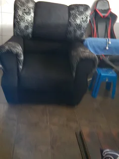 Sofas - Ad posted by sherrina phekoo