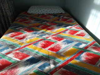 Comforters (blankets)