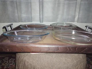 Ovenware, Pyrex and Anchor Hocking (Fire King) dishes