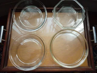 Ovenware, Pyrex and Anchor Hocking (Fire King) dishes