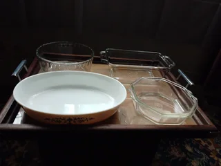Ovenware, Pyrex and Anchor Hocking (Fire King) dishes