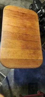 Extendable oak dining table and 6 chairs