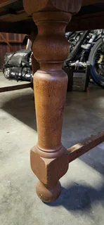 Extendable oak dining table and 6 chairs