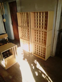 Stackable wooden wine crates