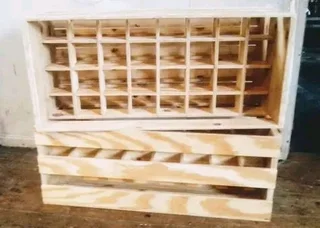 Custom sized wine crates