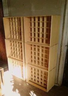 Custom sized wine crates