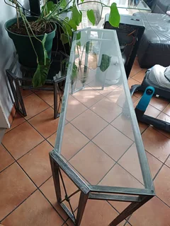 Entrance table or TV unit