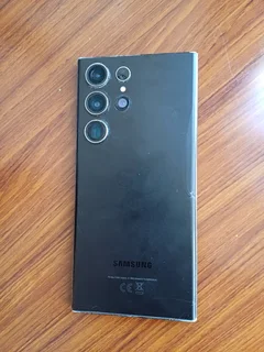 Samsung galaxy S 23 ultra, used, not in great condition