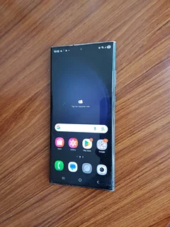 Samsung galaxy S 23 ultra, used, not in great condition
