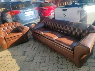 Genuine Chesterfield couches 3&#43;1,in perfect condition
