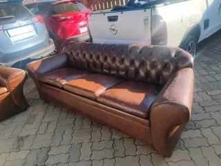 Genuine Chesterfield couches 3&#43;1,in perfect condition