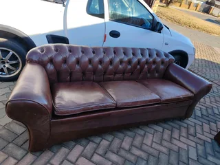 Genuine Chesterfield couches 3&#43;1,in perfect condition