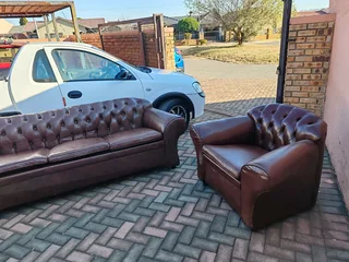 Genuine Chesterfield couches 3&#43;1,in perfect condition