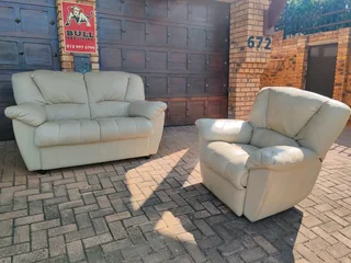 Genuine leather recliners (3.2&amp;1) 3 seater needs some attention