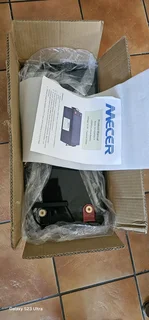 12v/200ah lithium Mecer battery (brand new)