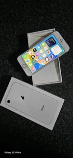 IPhone 8,64gb,battery healthiness 100%