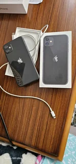 IPhone 11,64gb battery healthiness 79